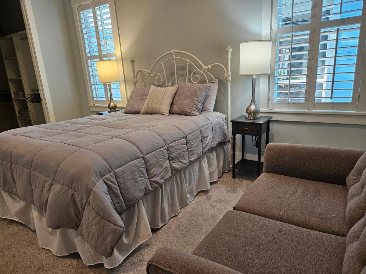 Low Country Cottage In Beautiful Habersham Beaufort Bagian luar foto