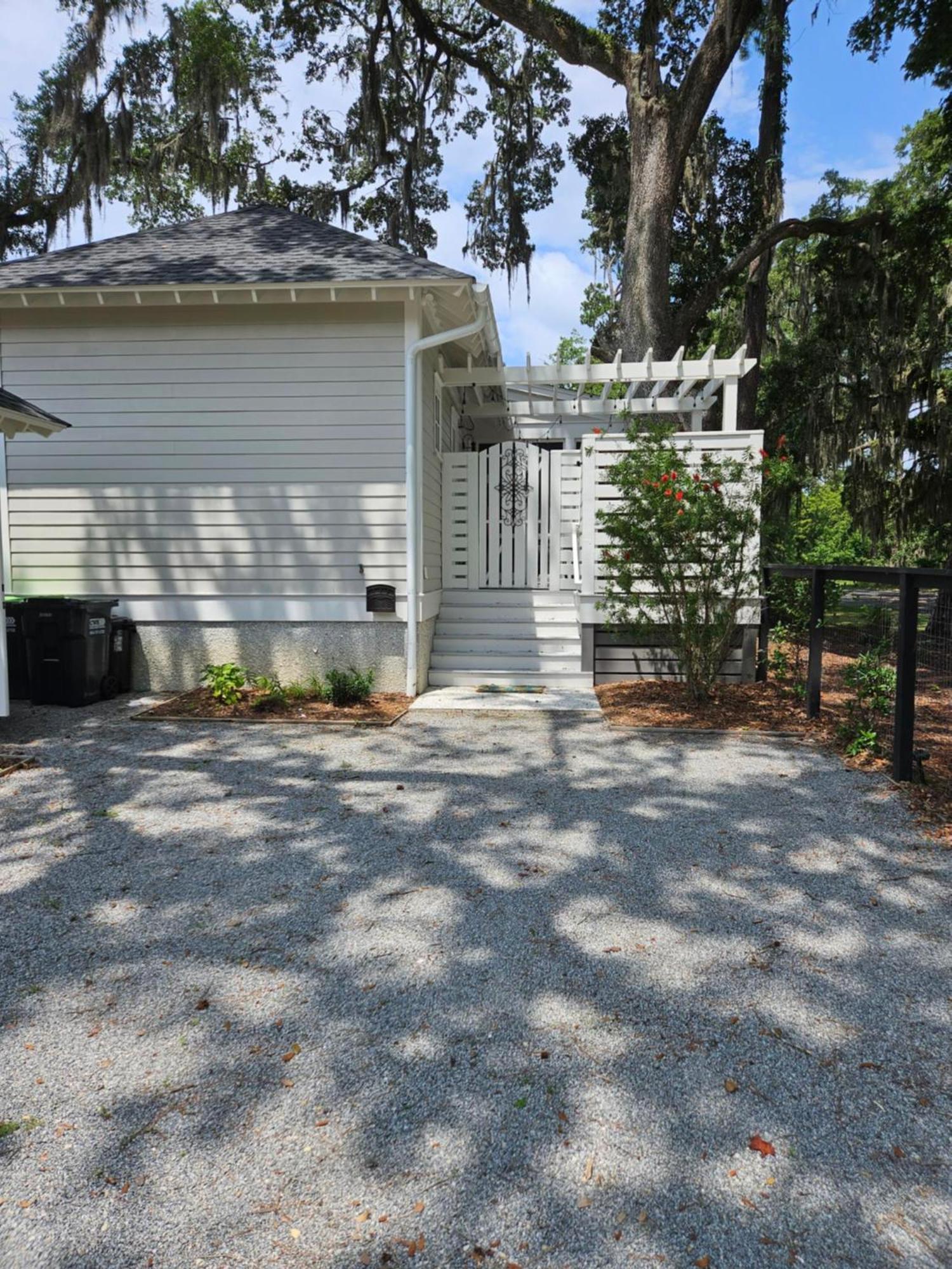 Low Country Cottage In Beautiful Habersham Beaufort Bagian luar foto