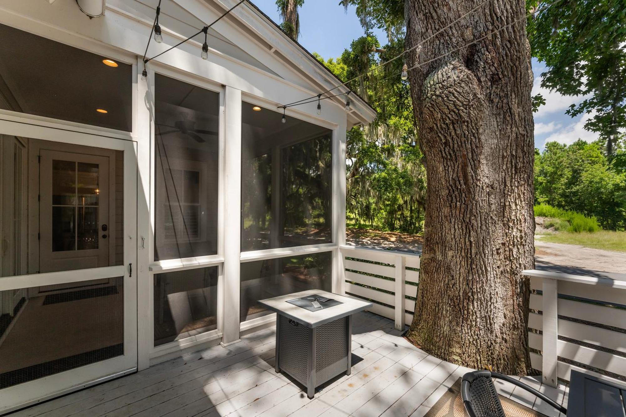 Low Country Cottage In Beautiful Habersham Beaufort Bagian luar foto