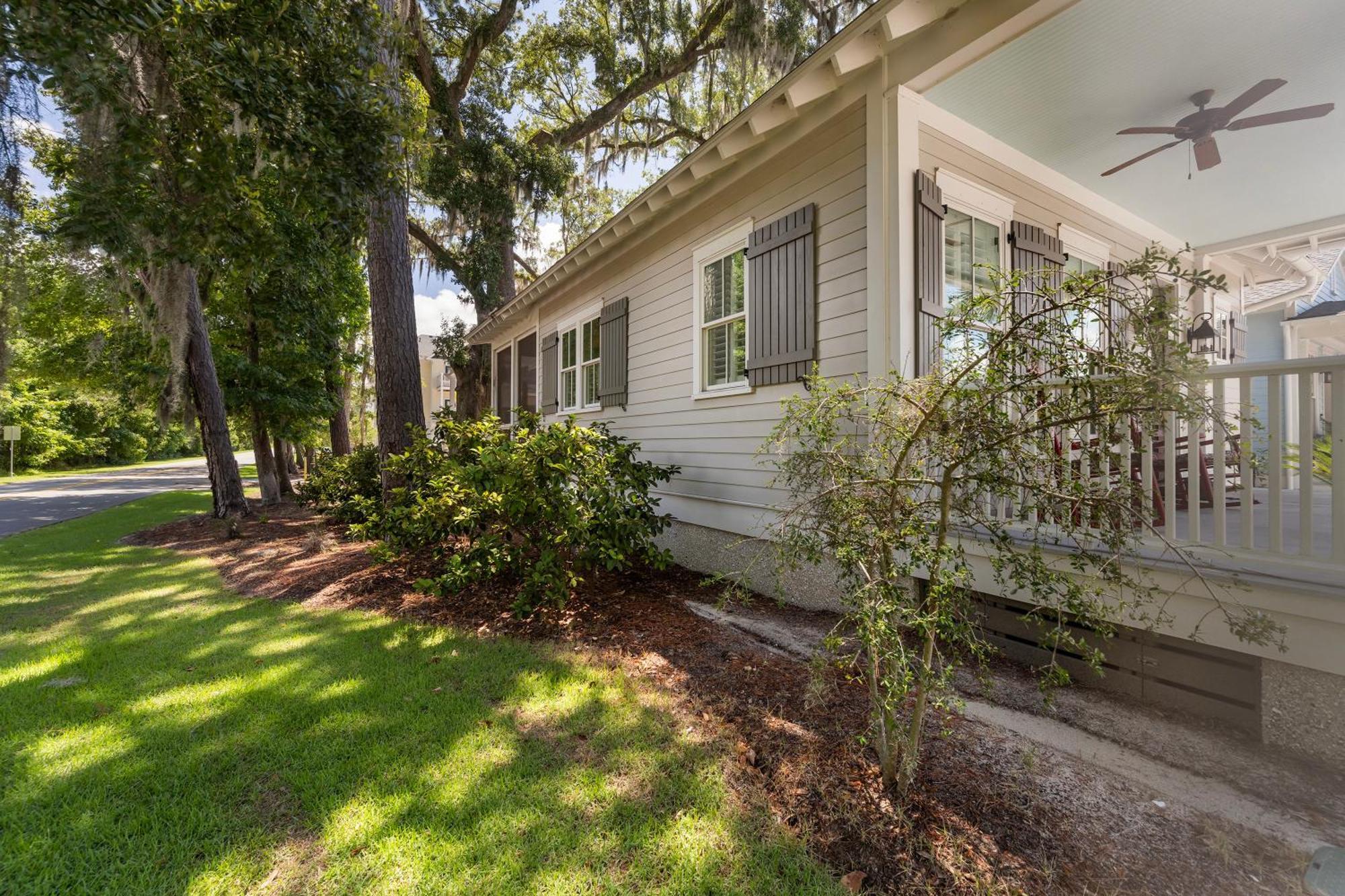 Low Country Cottage In Beautiful Habersham Beaufort Bagian luar foto